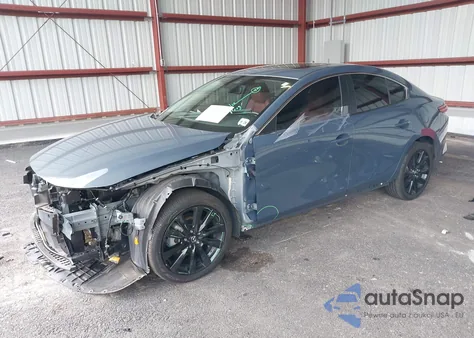 2023 Mazda Mazda3 2.5 S Carbon Edition z USA, uszkodzony, nr VIN 3MZBPACM2PM370122